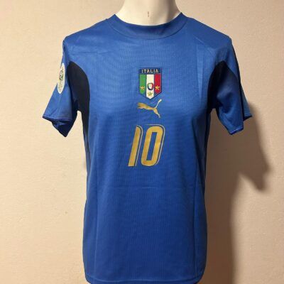 Camiseta Retro Italia Totti 06 Talle M