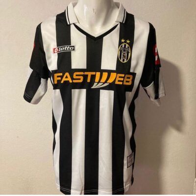 Camiseta Retro Juventus O´ Niel 01/02 talle XXL