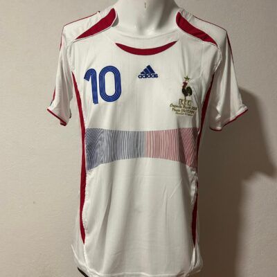 Camiseta Retro Francia alternativa Zidane 2006 talle L