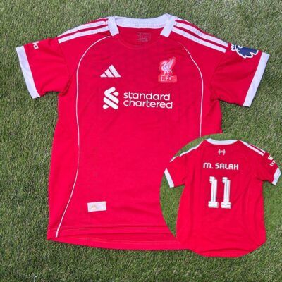 Camiseta Niño Liverpool titular 25/26 talle 10