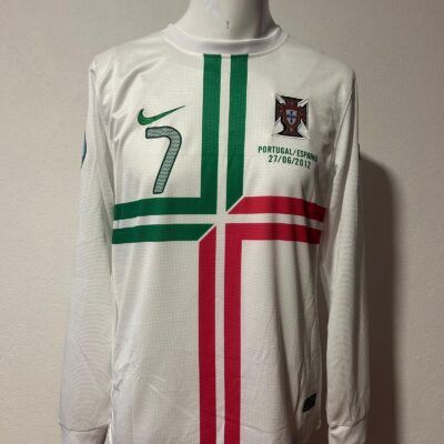Camiseta Retro Portugal alternativa C.Ronaldo 2012 talle M