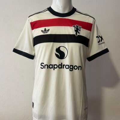 Camiseta Manchester United alternativa Ugarte 2024/25 talle S