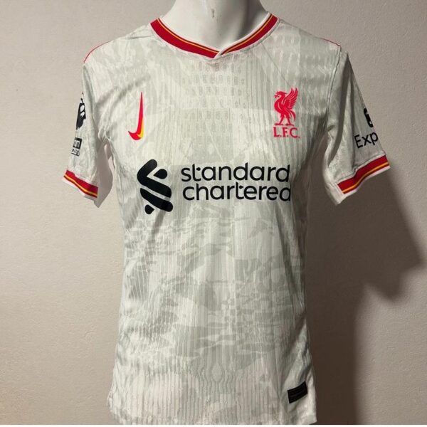 Camiseta Liverpool alternativa Darwin 2024/25 talle XL