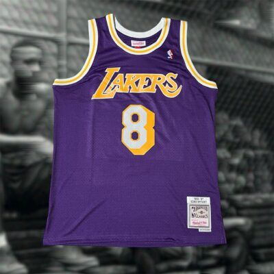 Camiseta NBA Retro Lakers alternativa Bryant talle XL