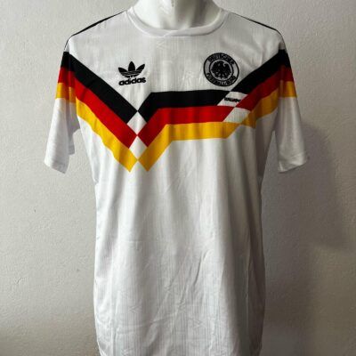 Camiseta Retro Alemania Matthaus 90 talle XL