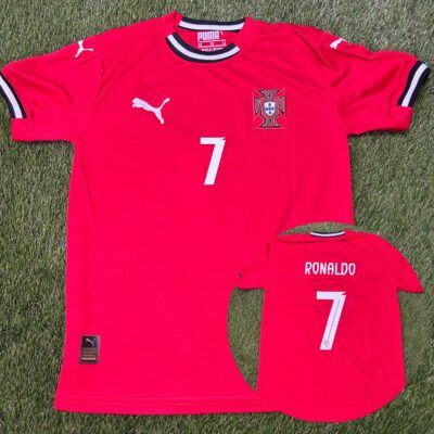 Camiseta Niño Portugal titular C.Ronaldo 2025 talle 14