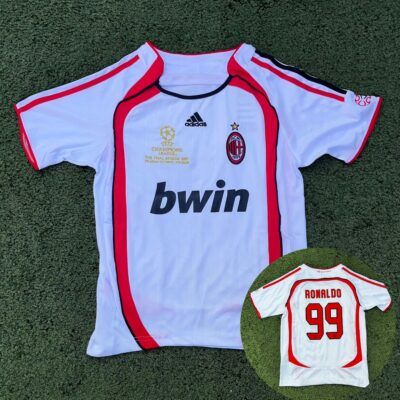 Camiseta Niño retro Milan alternativa 06/07 Ronaldo talle 14