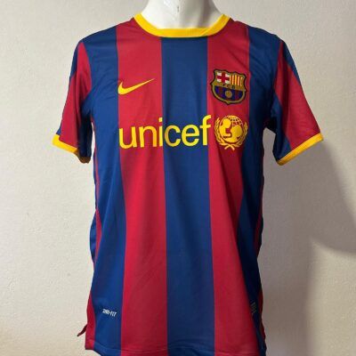 Camiseta Barcelona titular Messi 2010/11 talle L