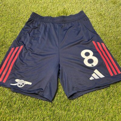Short Arsenal 2025/26 talle L