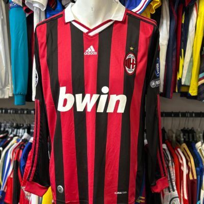 Camiseta Milan titular 2009/10 Ronaldinho talle L