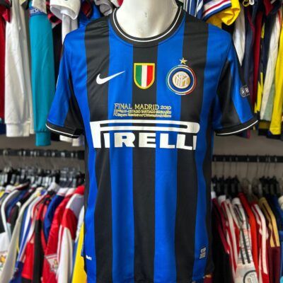 Camiseta Retro Inter 2010 Zanetti talle L