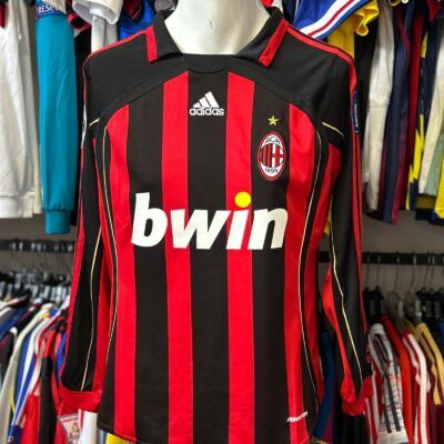 Camiseta Retro Milan titular 06/07 Maldini talle L