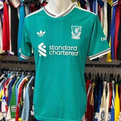 Camiseta Liverpool alternativa 2025/26 Wirtz talle S