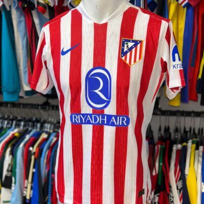 Camiseta Atletico Madrid titular 2025/26 Alvarez talle L