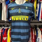 Camiseta Retro Inter Alternativa 04/05 Adriano