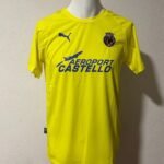 Camiseta Retro Villareal Forlan 05/06 talle L